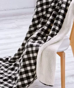 Nayked Apparel Accessories>Everest Sherpa Flannel Blanket