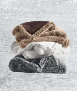 Nayked Apparel Accessories>Faux Fur Blanket