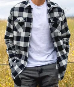 Nayked Apparel Shirts>Men'S Classic Flannel Shirt