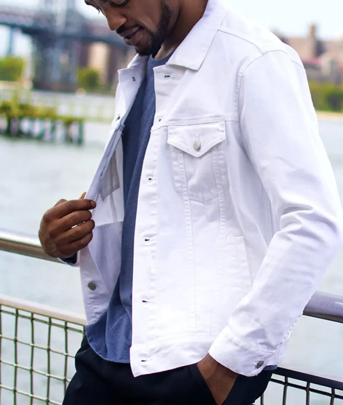 Nayked Apparel Outerwear>Men'S Soft Vintage Denim Jacket