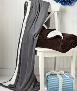 Nayked Apparel Accessories>Mountain Lodge Blanket