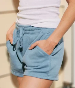 Nayked Apparel Athleisure><noscript><img width=