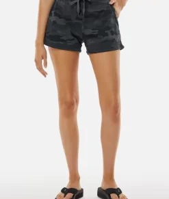 Nayked Apparel Athleisure><noscript><img width=