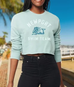 Nayked Apparel Tops>Women'S Ridiculously Soft Graphic Cropped Sweatshirt | Newport
