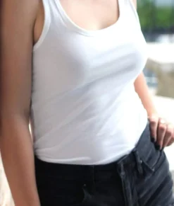 Nayked Apparel Athleisure>Women'S Ridiculously Soft Essential Tank Top